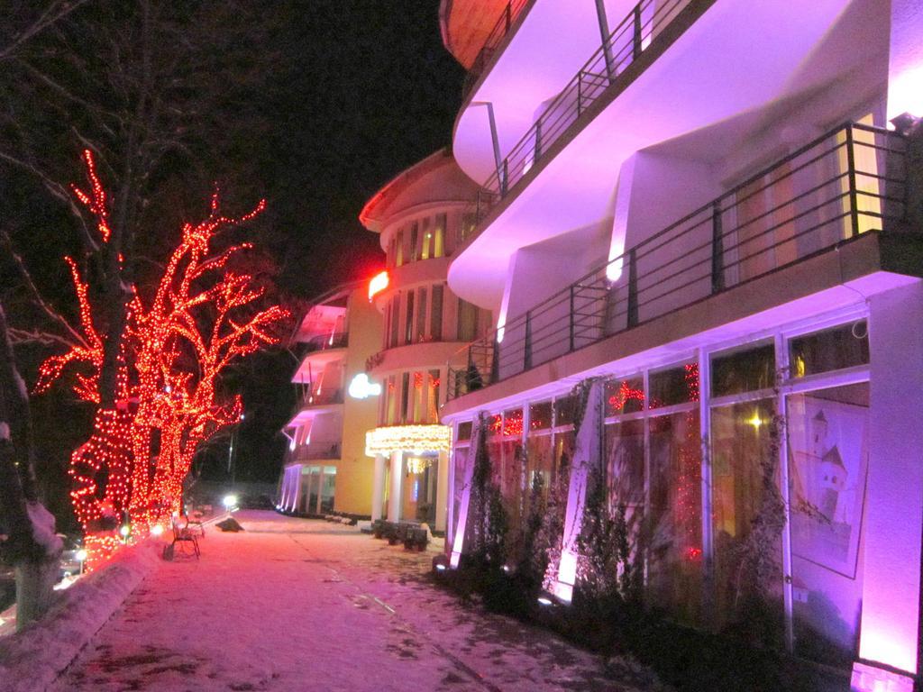 Quelle Polyana Hotel ภายนอก รูปภาพ